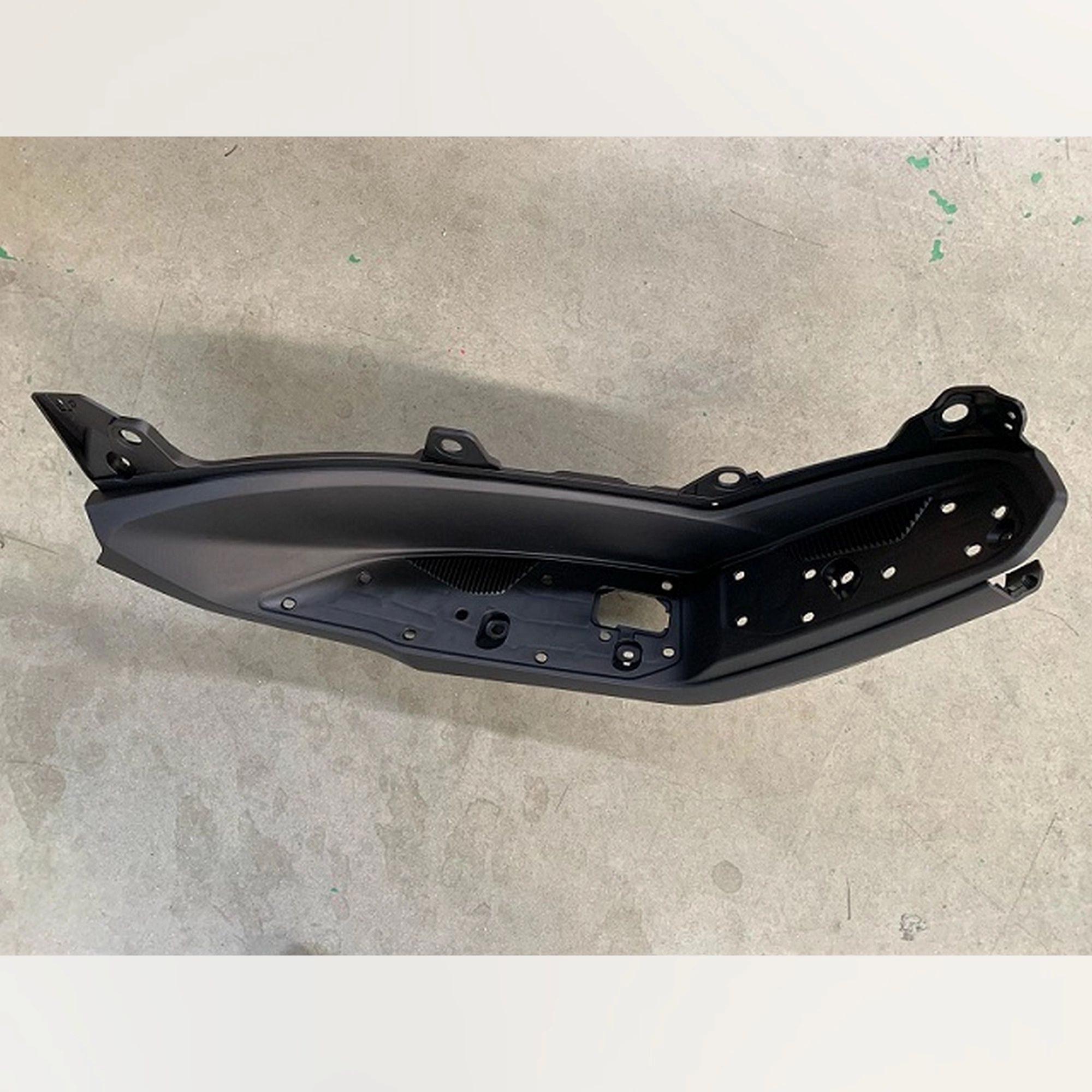 ARORA MAX JET SAĞ BASAMAK PLASTİĞİ #MAX JET - 109